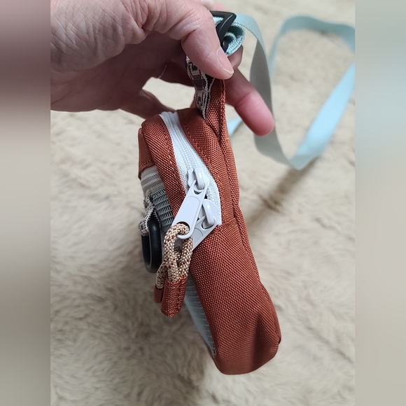 KAVU Crossbody Bag with Blue Strap, Delray - Picture 4 of 13